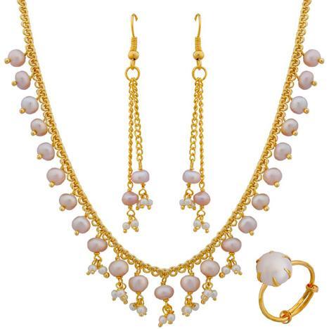 Cultured pearls are popular for bead necklaces and bracelets, or mounted in solitaires, pairs, or clusters for