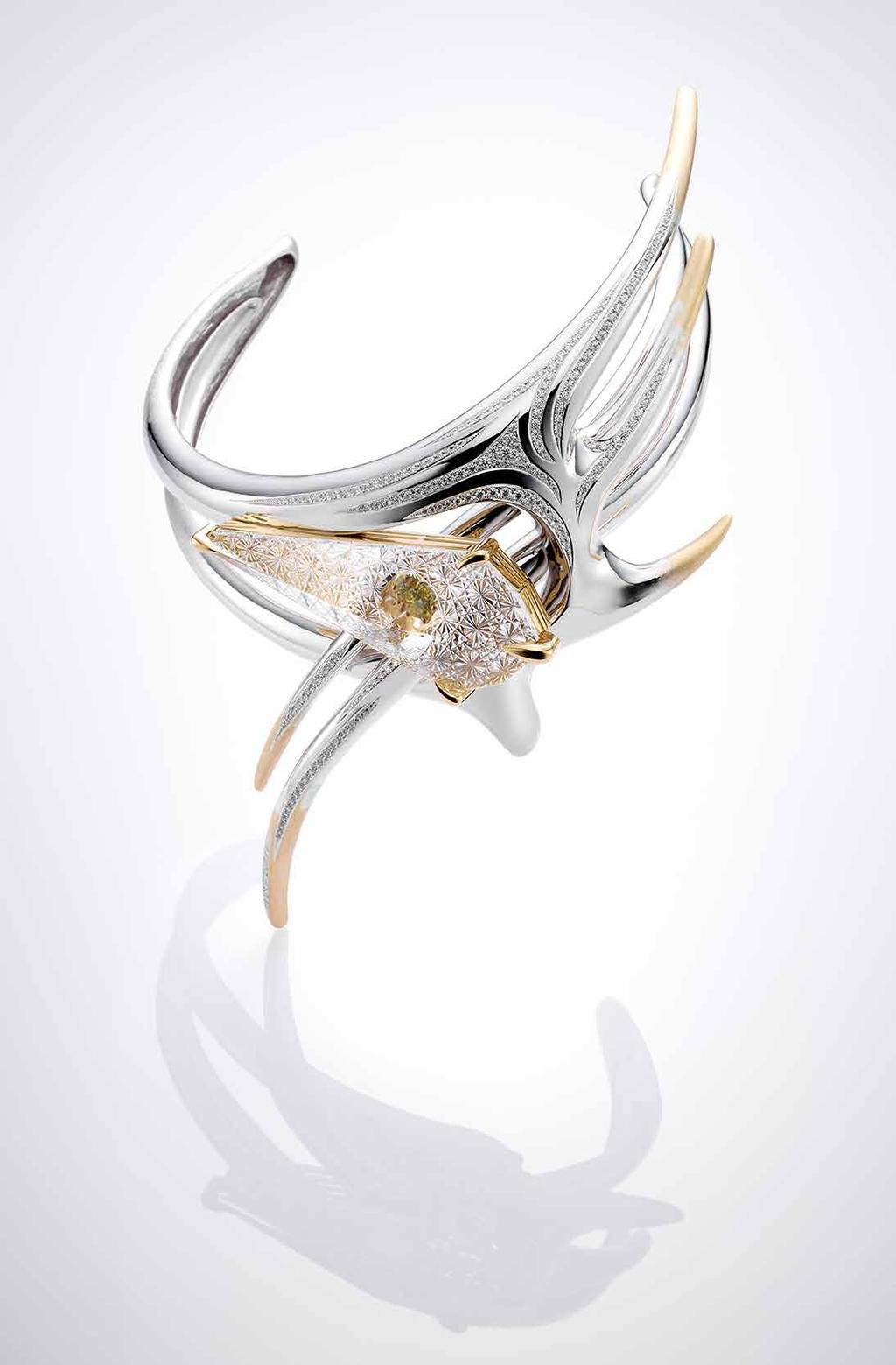 Krystallo choker necklace in 18K white gold and silver 925, set with Edo Kiriko cut glass and diamonds. POA.