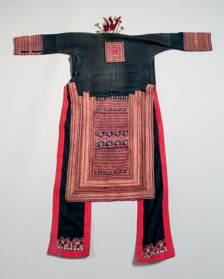 459 Huaxi Baby Carrier, China, 1950s, cotton foundation, with embroidery and applique, lg. 24 3/4 in.