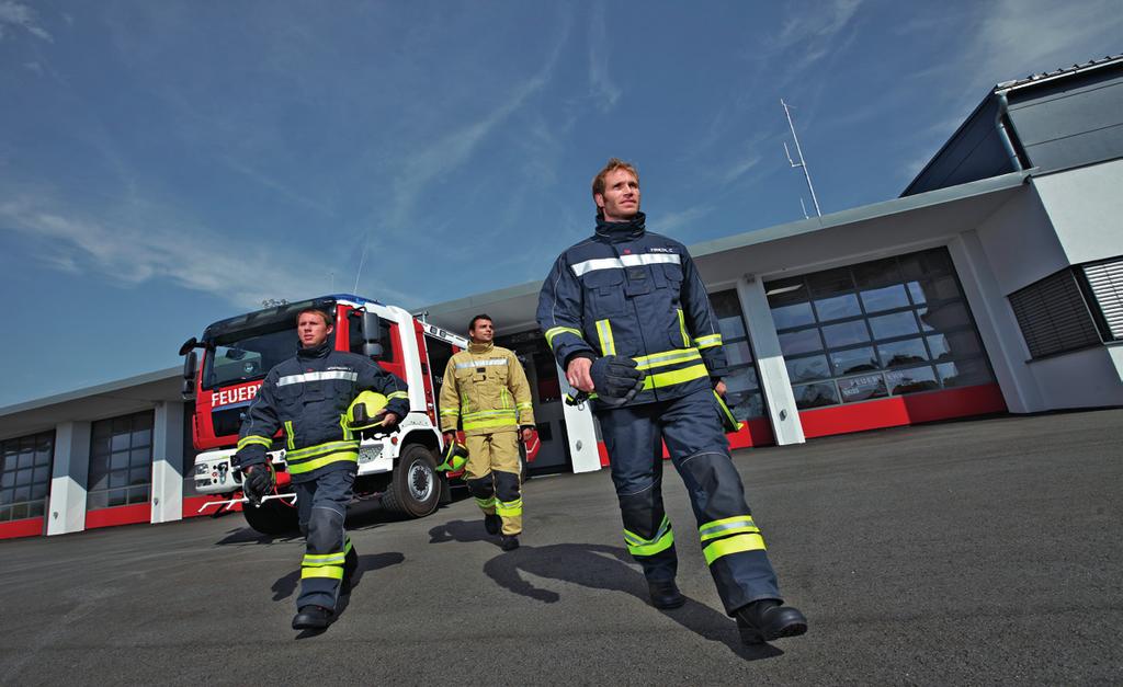 Rosenbauer FIRE MAX 3 FIRE MAX 3 Rosenbauer FIRE MAX 3 - the new protective suit. Maximum protection. Best of class wearing comfort.