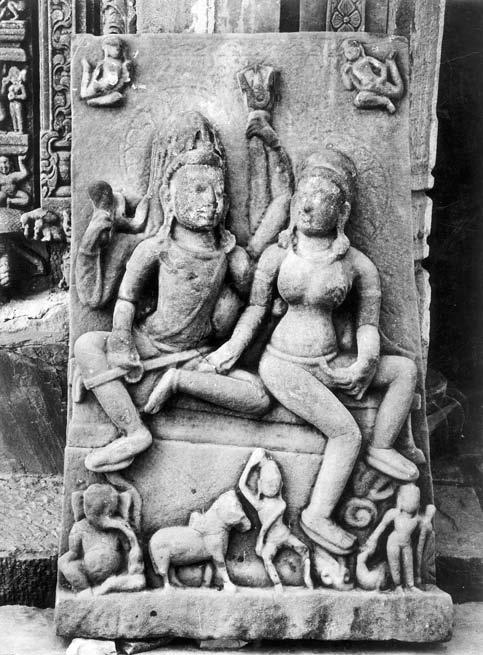STEPHEN MARKEL The Disputed Umā-Maheśvara in LACMA 89 Fig. 2. Umā-Maheśvara. Mid-8th c. Nand Chand, Panna District, Madhya Pradesh, India. Sandstone.