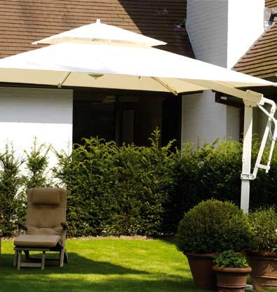 3,0m x 3,0m Minimal free height needed to open and close the parasol: 3,0m supremo plus & manivello A modern design with a contemporary and timeless look.