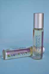 A blend of balancing Geranium & soothing organic Lavender flower waters for gentle face cleansing. The natural relaxing properties of Lavender make this toner perfect for evening use.