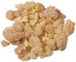 Frankincense Uses in Industries Food While frankincense is mainly used for perfumes and incense purposes, it can also be used for food and beverages.