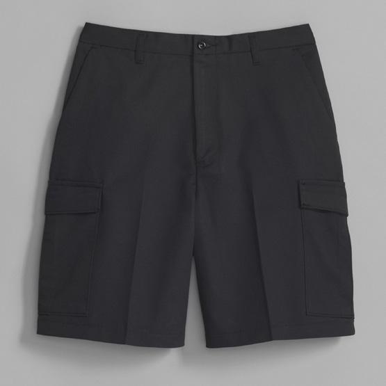 WOMEN S PANTS AND SHORTS Pant cuffs should not be rolled Must be neat, clean and well maintained Must be properly hemmed, not rolled or pinned Shorts may be a maximum of 2 above the knee and may not