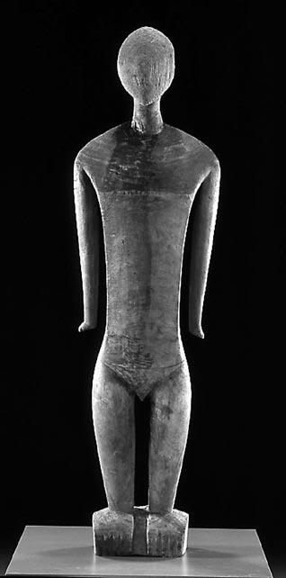 338 A Recently Revealed Tino Aitu Figure from Nukuoro same definite gender markers as Kawe and was most likely collected by Kubary at the same time as all his others.