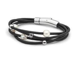 Freshwater 49 the Leather Collection IP227-BR White off round FWP 8-9mm 4 row red leather 19cm bracelet with stainless steel clasp IP227-BRB White off round FWP 8-9mm 4 row black leather 19cm