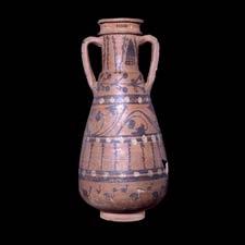 This Amphora decorated with vine leaves and ducks in black and white.