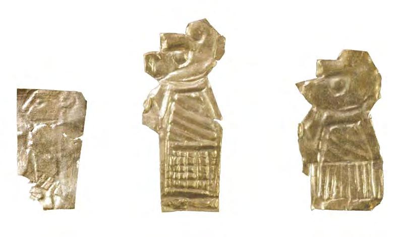 a b c Fig. 23. Three female figures from Uppåkra. The figure a (fnr 7266) is the better preserved of three die-identical specimens.