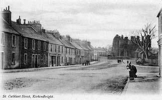 THE DEVELOPMENT OF KIRKCUDBRIGHT IN THE 113 EARLY 19th CENTURY BY THE EMERGENCE OF VOLUNTARISM lowed land. This was at the point on the North side of St. Cuthbert s St.