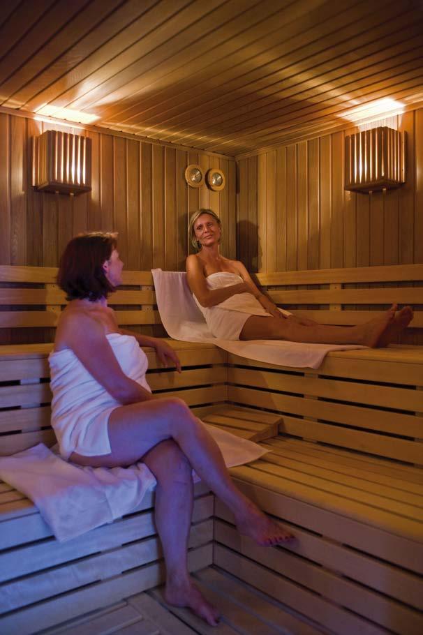 The temperature of the water will open up the pores and improve circulation. This will make it easier for your body to perspire in the sauna.
