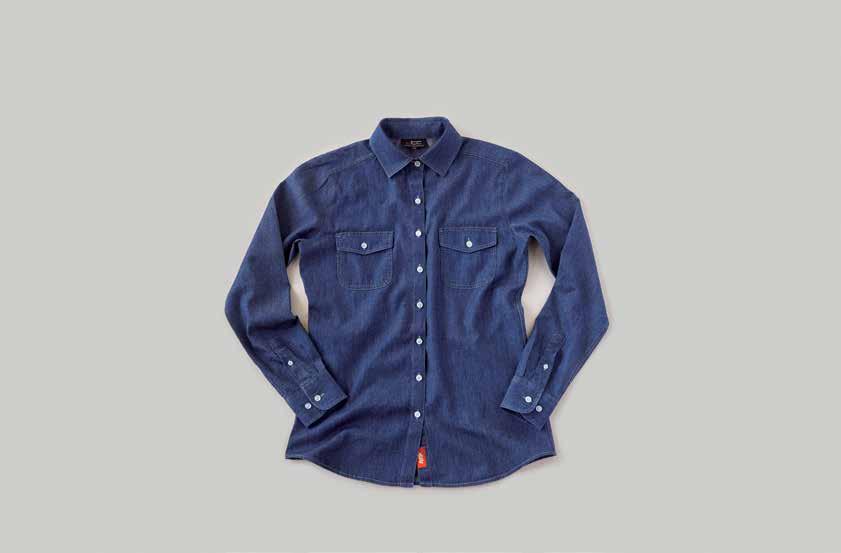 WOMEN S DENIM SHIRT Semi-slim fit, two breast pockets with flap, long sleeves, ajustable cuffs, 100% cotton, washable. blue denim.