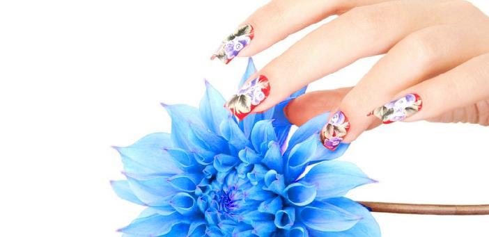 Chapter 1: DIY Nail Designs Many people have the misconception that beautiful nail designs can be done only by а professional.