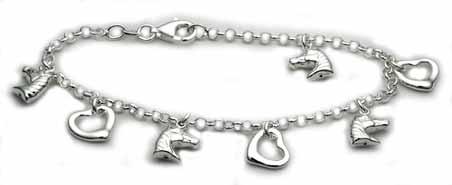Key-to-My-Heart Charm Bracelet, 7