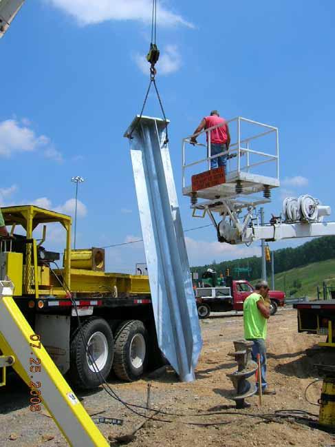 Installation Bunting recognizes that the installation phase is critical to the success of a new sign program and we staff accordingly. All field supervisors are Bunting personnel.