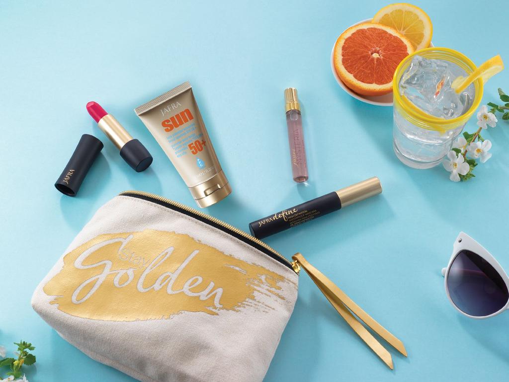 Flawless days Just spritz, swipe and protect. Flirt Summer Essentials Set $29 with any purchase from this brochure.