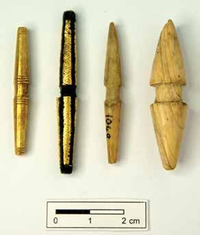 52 Gold tubes are also known from the chamber tombs of Mycenae 53 and their thickness justifies the passing of a thread (Fig. 6.27).