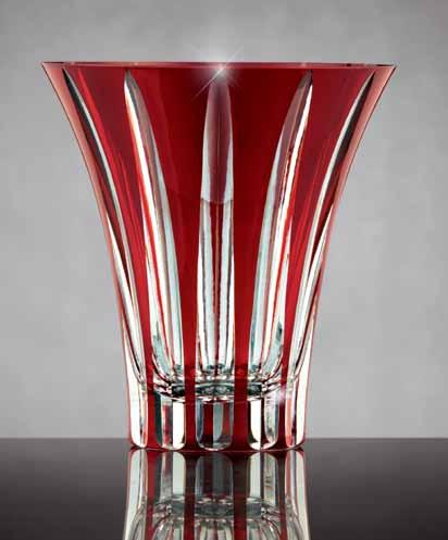 Flowers say it better. ftd says it best. holiday rhapsody The FTD holiday wishes bouquet C3 Impressive, handcut, deep red and clear glass vase makes an elegant setting for the holiday.