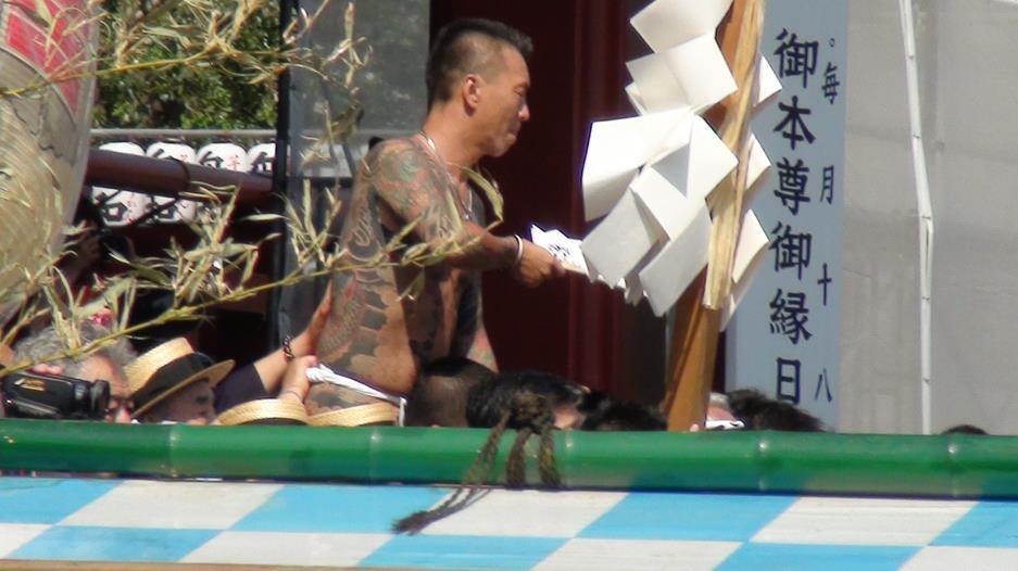 Actions within the festival, particularly damage by the mikoshi, were once attributed to the will of the kami (Takeuchi 1994).