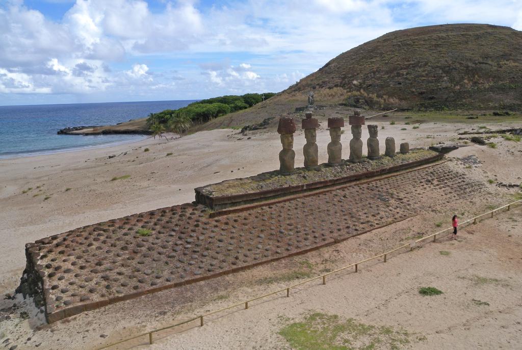 Hamilton: Rapa Nui (Easter Island) s Stone Worlds 97 Fig.