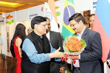 Aqeel Ahmed, Vice- Chairman, CLE ; Shri Naresh Bhasin, Convenor, Designers Fair 2018, Shri R.
