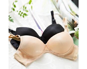 (01-0016) Butterfly Printed Moulded Cup Bra Beautiful, graceful, colourful butterfly prints lead you to the sunny side