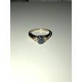 9ct Gold Diamond Cluster ring. Approx 2.6g 110-125 115.