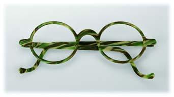 In these decades, most of the frames were produced in nickel silver, patented in 1827, or in bronze.