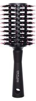 L24 cm x W 6 cm. Materials: ABS, Rubber and Nylon 30579 3 900 2 750 3 BP NEW Styler Teasing Brush Size: L 21 X W 1,5 cm.