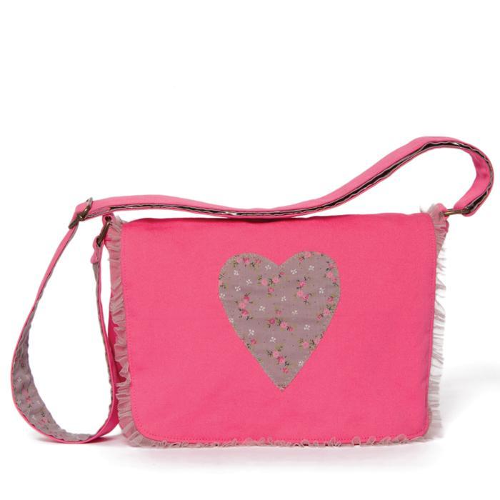 LOVE SATCHEL AW12AS03 Satchel with heart