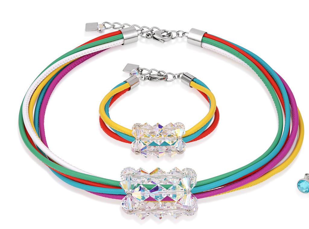 FRESH COLOURS NOW! VIVID COEUR A pendant made of Swarovski crystals metallised with the Aurora Borealis effect.