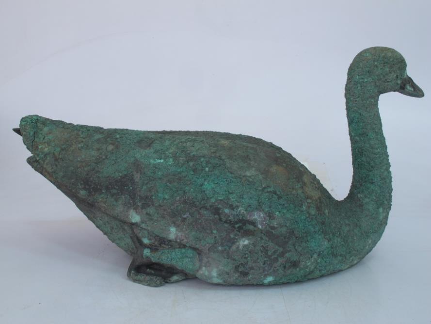 19. Inventory number: K007T3:50 Object title: Figure of a wild goose Dimensions: Height 27cm; Length 52cm Material: Bronze Date made: Qin Period (221 206 BCE) Shaanxi Institute of Archaeology No.