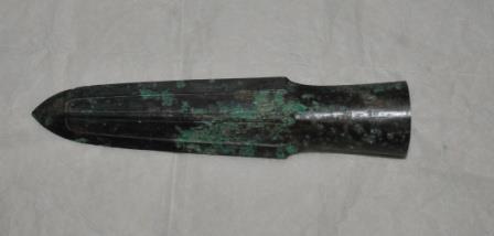 97. Inventory number: 005826 Object title: Spear (mao) Dimensions: Length 19.3cm; Width 3.2cm; Diameter 2.