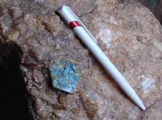 COLORED STONES AND ORGANIC MATERIALS Aquamarine from a new primary deposit in Sri Lanka.