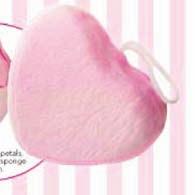 Set includes a soft heart-shaped cleansing