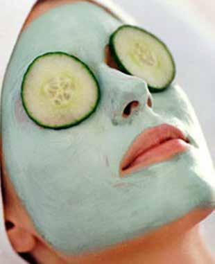 Refreshing Lemon Facial Lemon and cucumber bring a refreshing twist to this rejuvenating mask. Lemon Juice Minced cucumber 1.