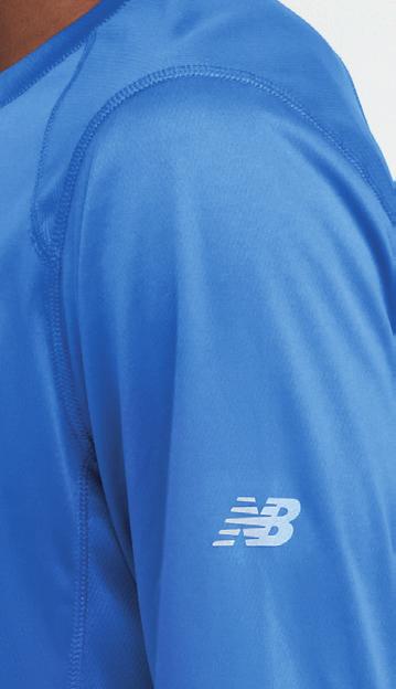 tapered sleeves / New Balance sleeve logo (ﬂying NB) / Heat