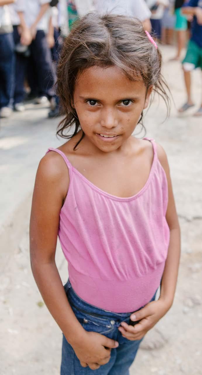 GIVE A NEW SHOES NEW OUTLOOK Meet Griselda. Griselda is 11 years old and lives in Honduras.