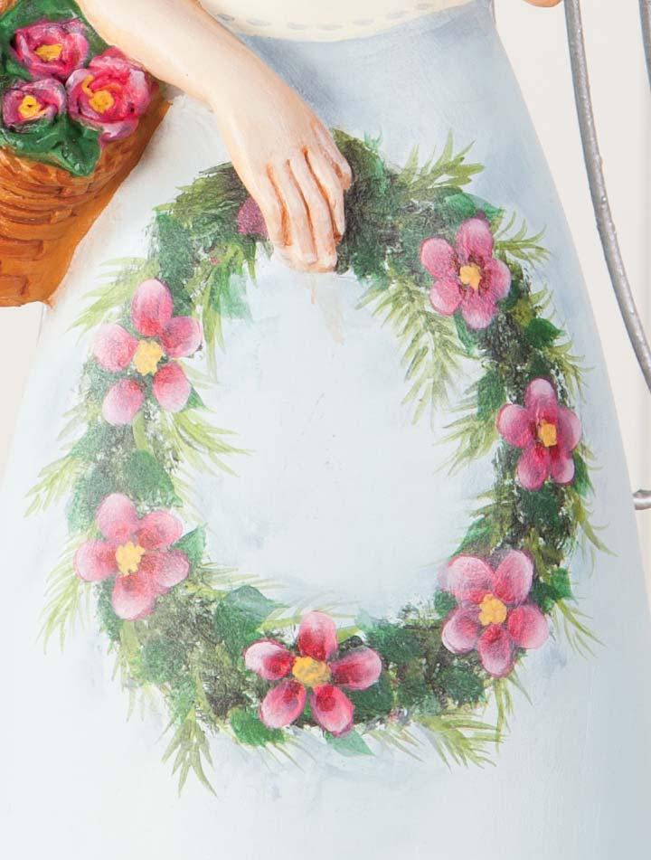 Creating the Wreath Midnight Green Stipple in the areas between the flowers Hauser Medium Green With your liner pull in the stems for the pine and then add the pine needles.