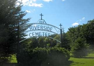 GRAYSVILLE RIVERSIDE CEMETERY Graysville Riverside Cemetery (N49.50231, W98.16709) is located on NE 26-6-6w south-west of Graysville.