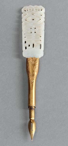 85 84 84 Pen with Jade Handle, China and America, 20th century, decorated with openwork auspicious motifs including a double-coin knot, endless knot, shou character, and lingzhi mushroom, the gilt