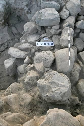 The finds belong perhaps to the infrastructure of this building. The finds include early Roman cooking pots and jars, early types of Galilean bowls, glass, medieval glazed pottery and iron nails.