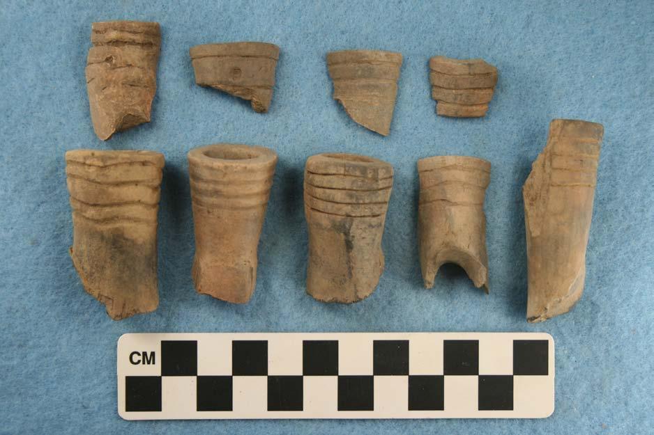 68 Journal of Northeast Texas Archaeology 35 (2011) Figure 29. Group X, Xa, and Xb pipe stems from the Pipe site.