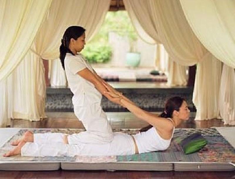 C H E E V A M A S S A G E TREADITONAL THAI 60 / 90 mins THB 1,200 / 1,600 Thai massage helps to reduce the individual's stress levels and improve their overall circulation.