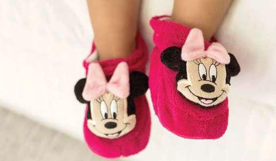 Mickey Mouse CNBOMKY001 6007856078638 Minnie Mouse CNBOMIN001 6007856078614 Non slip grippers Tiny