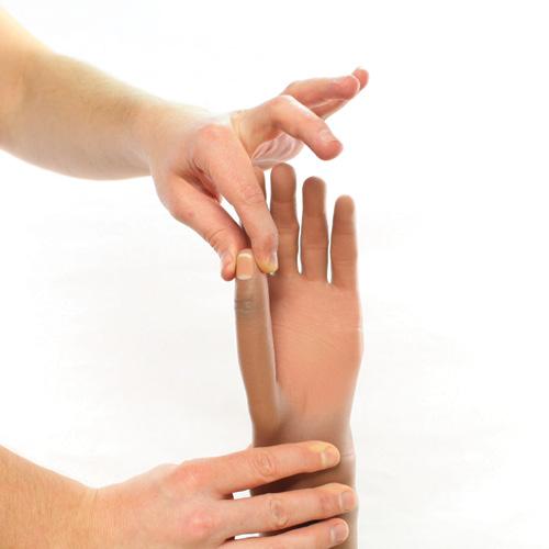 Doffing i-limb skin natural and i-limb skin match 1 2 Ensure that the 4 fingers