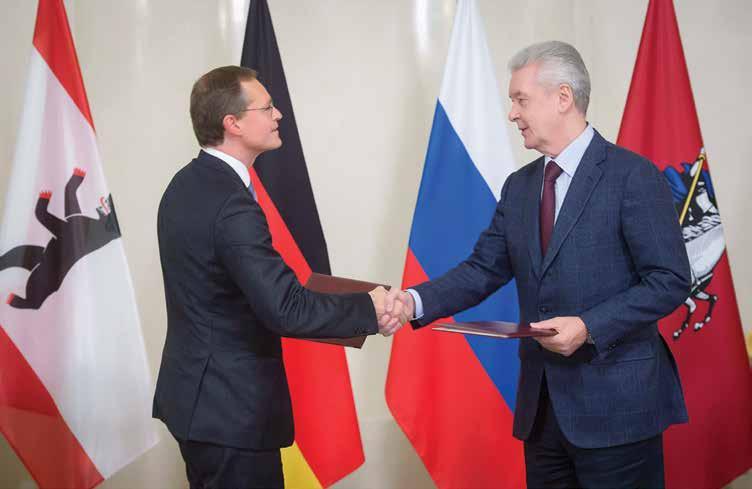 MOSCOW OFFICIAL The exchange of experience continues Moscow and Berlin signed a memorandum on friendship and cooperation Mayor of Moscow Sergey Sobyanin and Mayor of Berlin Michael Müller signed a