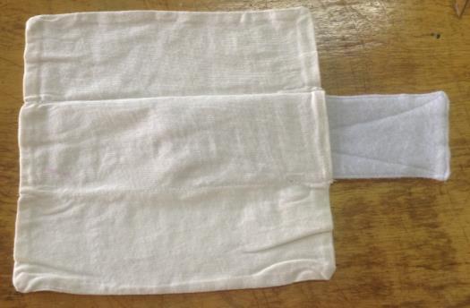 Figure 4: Zip-lock bag Re-usable maxi pad product composition Basically the final product has three basic different layers. 1. Upper layer: it is absorbent, comfort and it puts towards skin (i.e. white 100% knitted cotton) 2.
