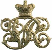 $80 5374 NSW Military Forces, pouch/cap/belt buckle badge, early 1900s, in white metal (47mm) (Grebert p89); Victorian Scottish Regiment, 1898-1903, sporran badge in silvered bronze (58mm) (Grebert