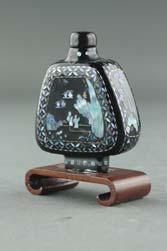 Page: 9 79 Chinese Fine Lacquer Pearl Snuff Bottle 19th C.